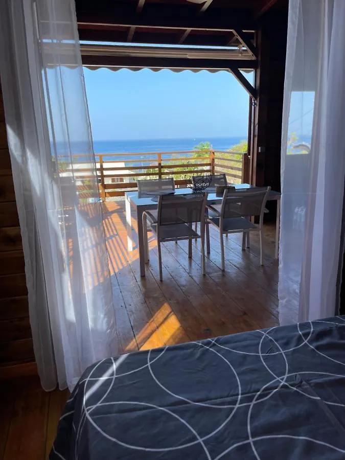 Bungalows Lanar'Am Kaladja -1 Bouillante Сasa de vacaciones